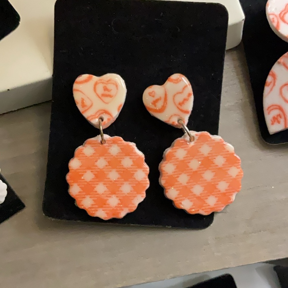 Heart and Circle Patterned Earrings